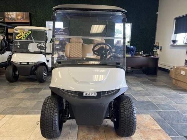 Front view of 2024 E-Z-GO Freedom RXV ELiTE Lithium Bright White in Orlando Florida