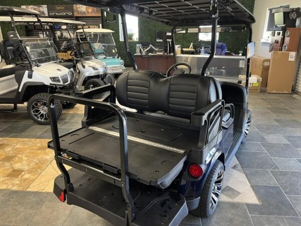 Front view of 2024 E-Z-GO Freedom RXV ELiTE Lithium Patriot Blue in Detroit Michigan
