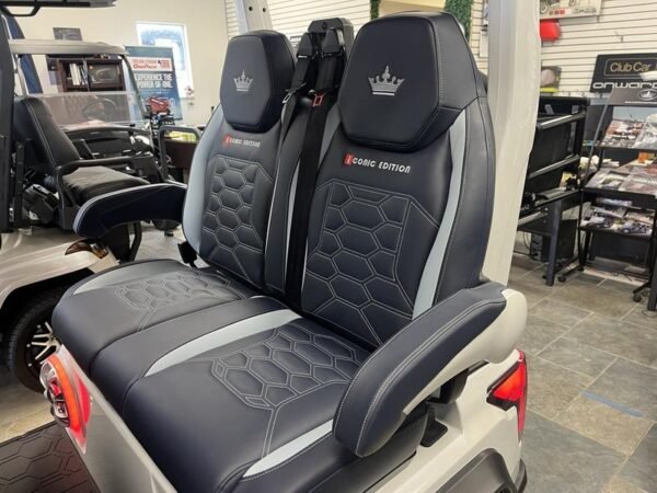 Cruscotto del carrello da golf Evolution D-Max GT4 White del 2025 disponibile in Alabama con consegna all'esportazione e in tutto il paese
