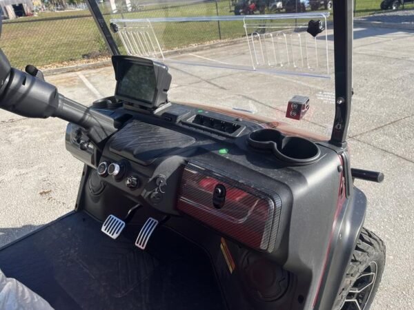 Evolution D5 Maverick 2+2 dashboard and steering column