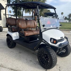 Front view of 2025 E-Z-GO Liberty ELiTE Lithium Bright White in Los Angeles California