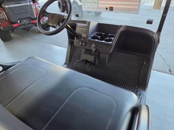 2025 E-Z-GO RXV Gas 4-Passenger Golf Cart – Black — photo 5