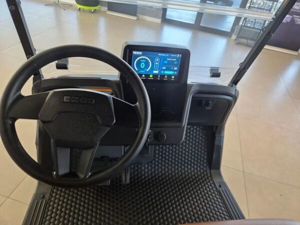 Dashboard and control panel of 2026 E-Z-GO RXV 4 Summit XTL ELiTE Lithium Slate in Nashville Tennessee
