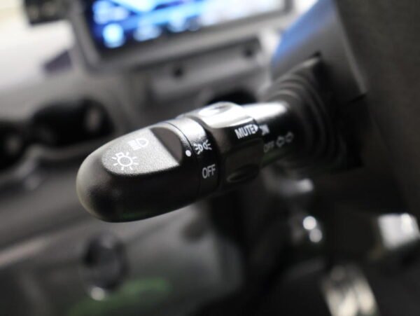 Evolution D-MAX XT4 steering column control stalk
