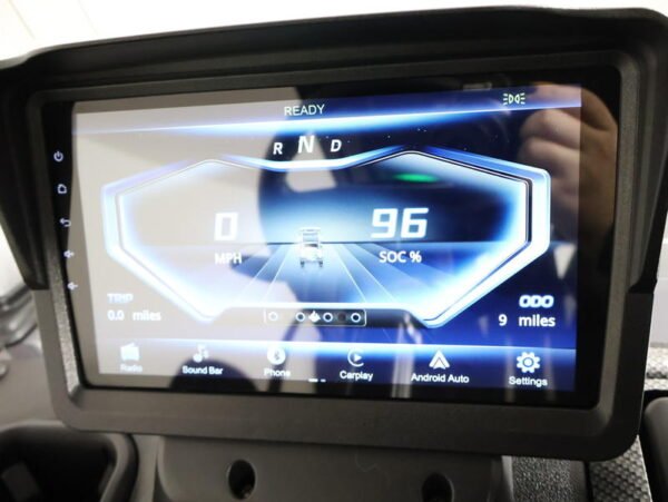 Evolution D-MAX XT4 touchscreen display