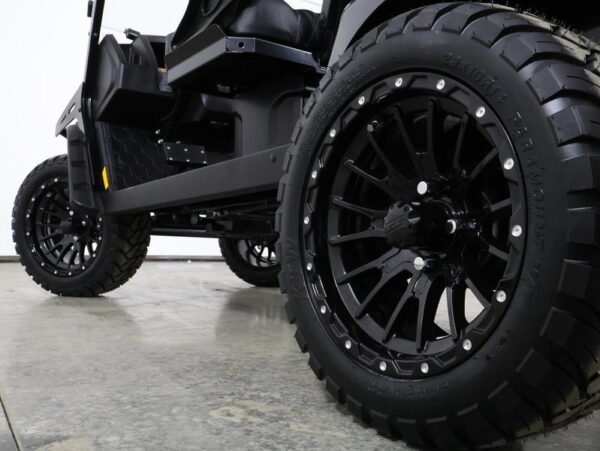 2026 E-Z-GO Liberty Summit XTL ELiTE Lithium 4-Passenger Golf Cart — photo 6
