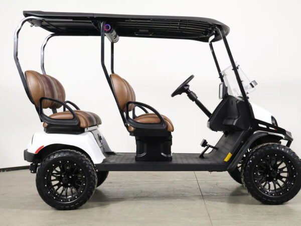 2026 EZ-GO Liberty Summit XT ELiTE Lithium 4-Sitzer Golfwagen — Foto 10