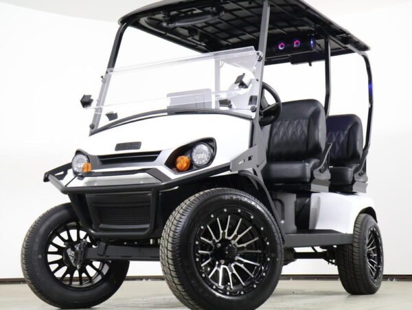2026 E-Z-GO Liberty Summit XTL ELiTE Lithium 4-Passenger Golf Cart — photo 8