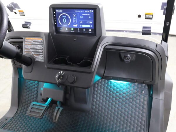 2026 E-Z-GO Express 6 Summit XTL ELiTE Lithium 6-Passenger Golf Cart — photo 10