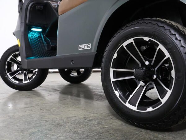2026 E-Z-GO RXV 4 Touring STL ELiTE Lithium 4-Passenger Golf Cart — photo 11
