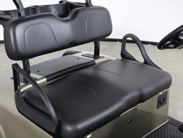 2026 E-Z-GO RXV 2 Freedom ELiTE Lithium 2-Passenger Golf Cart — photo 9