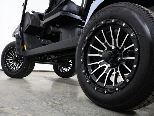 2026 E-Z-GO Liberty Summit XTL ELiTE Lithium 4-Passenger Golf Cart — photo 6